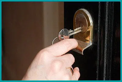 Top Locksmith Services Pittsburgh, PA 412-595-9374 - 7-door-unlock